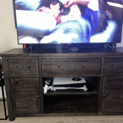 Living Spaces TV Console 60inches