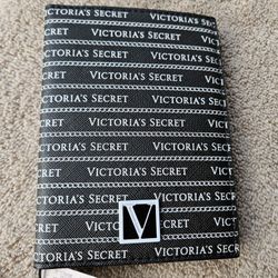 New VS Passport Cover 