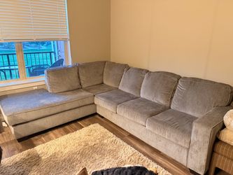 Gray Fabric Sectional Sofa  sleeper with Chaise