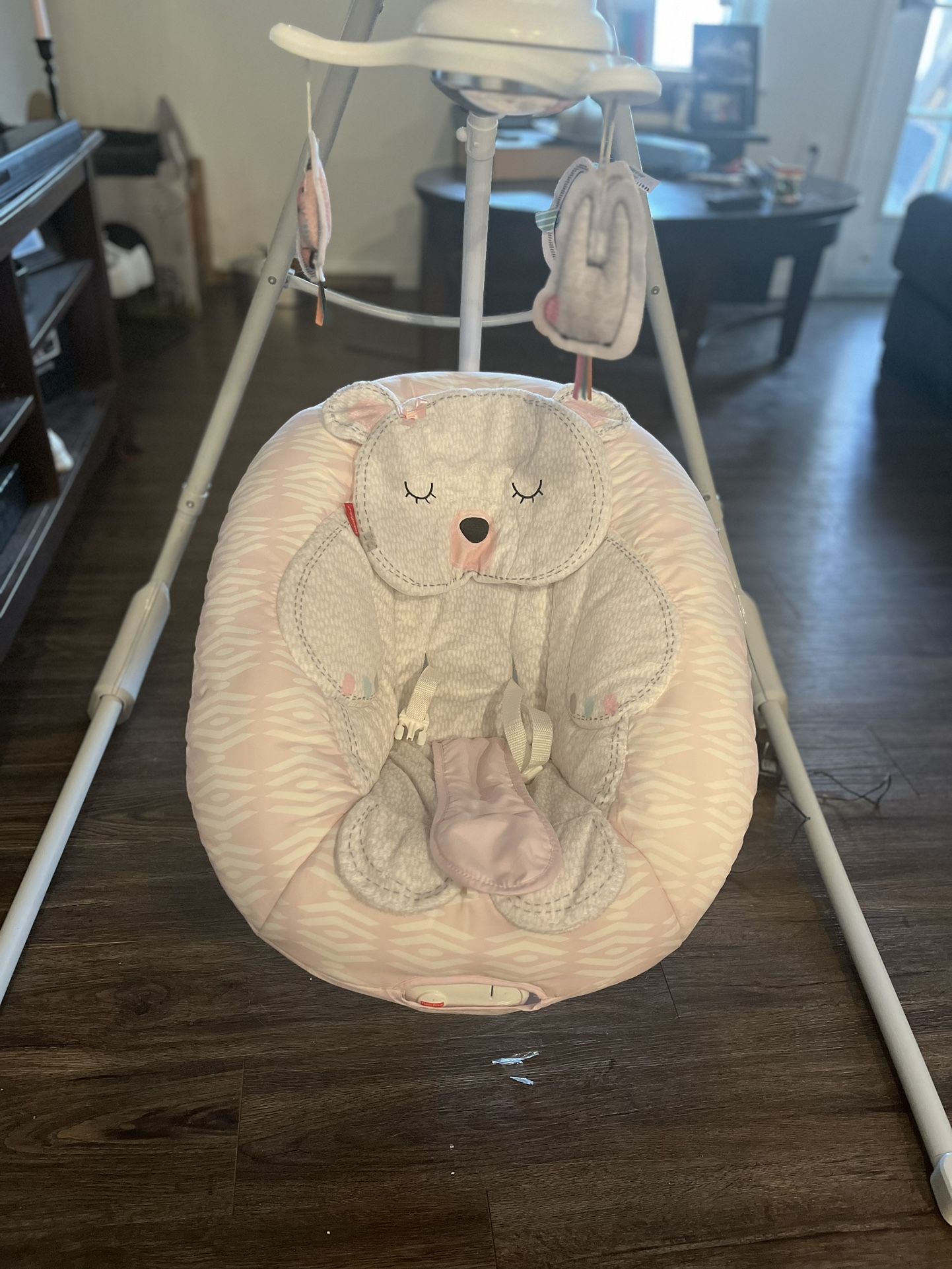 Pink Baby Girl Swing for Sale in San Antonio, TX OfferUp