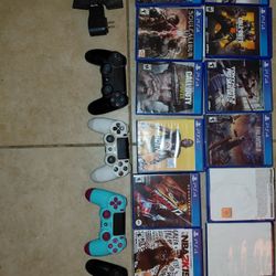 PS4 Controllers And Games