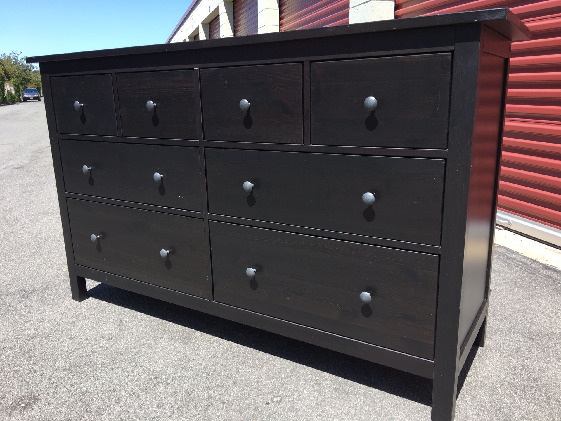 IKEA Hemnes 8 Drawer Dresser / Chest of Drawers ~ Black-brown