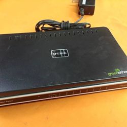 D-link 8 Port Network Switch