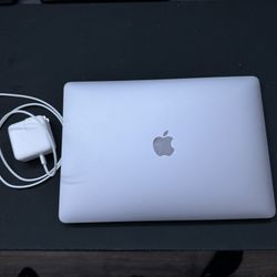 MacBook Air M1 2020