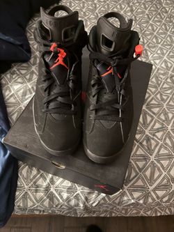 Jordan 6 size 9