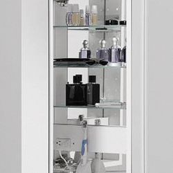  Robern PLM2440WRE PL Series Cabinet 23 1/4" x 39 3/8" x 3 3/4" Flat Mirrored Door in White With Cabinet Hinge: Right with Electric Option