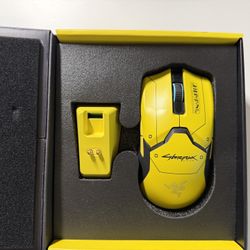 Cyberpunk 2077 Razer Viper Ultimate 