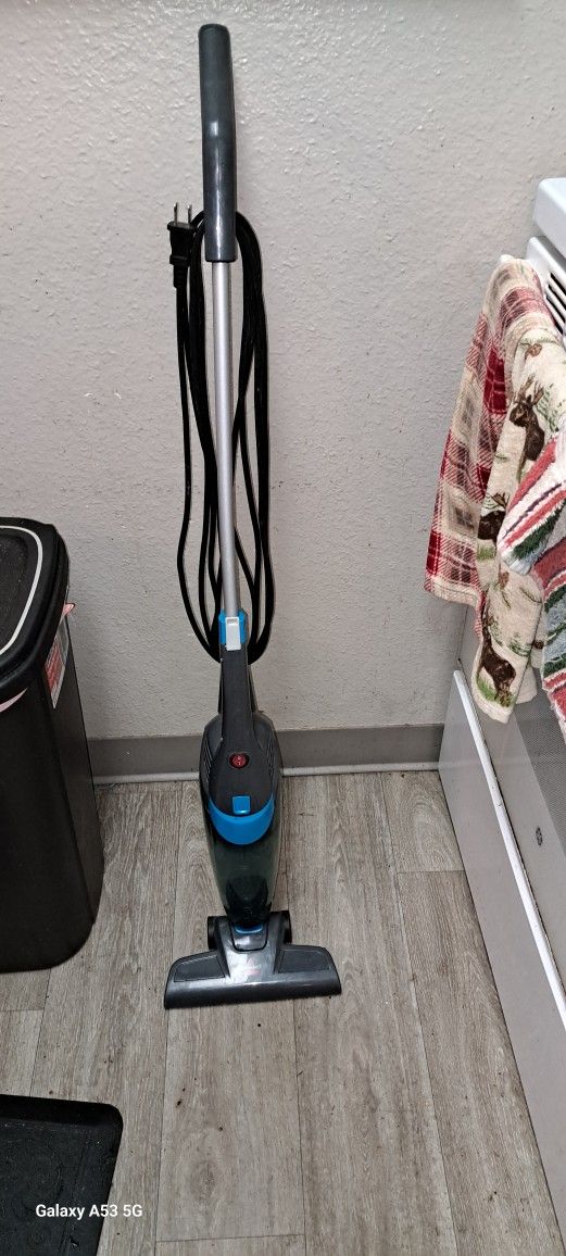 Bissell Stick Vacuum 