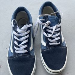 Vans Sz 2.5Y