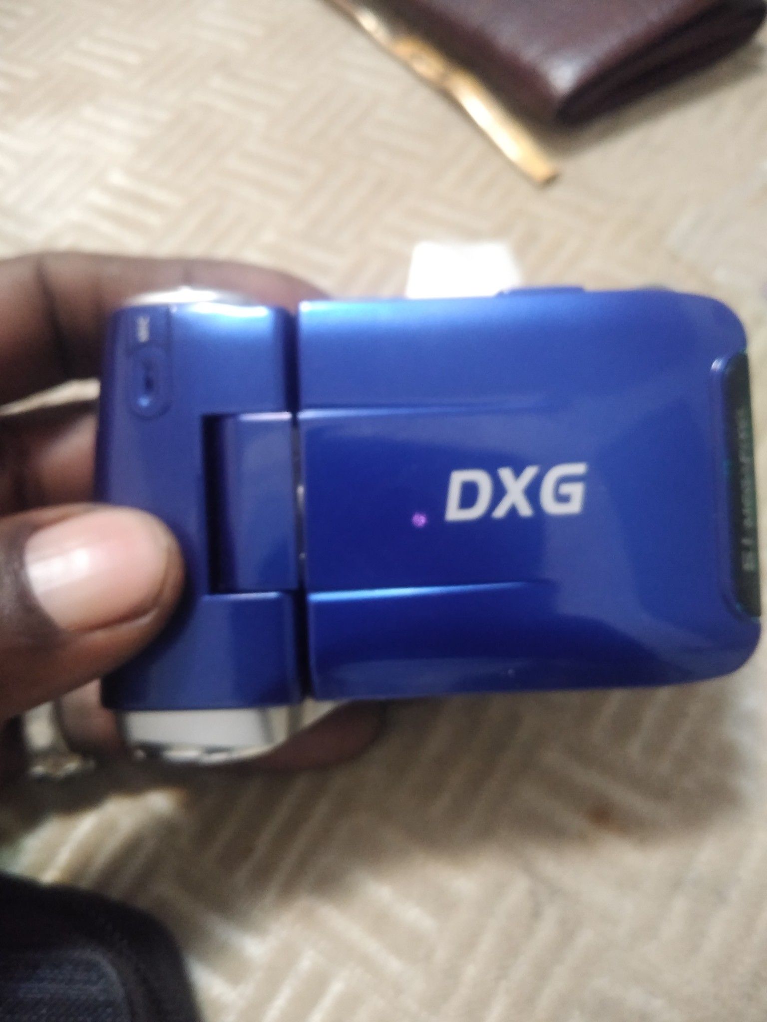 DXG 536-v digital camera