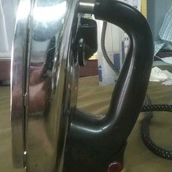 Pressing Iron 