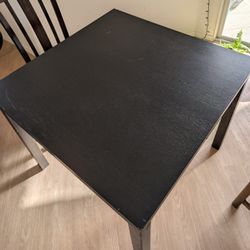 Expandable Dining Table