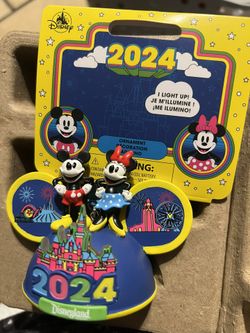 Christmas ornaments 2024