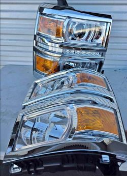 14-15 Chevrolet Silverado LED DRL

Projector Headlights Luces Focos Micas Faros Faroles Headlamps Chevy