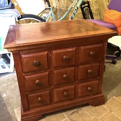 Huffman Koos Solid Wood Side Table