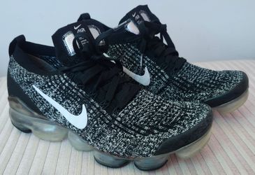 Womens Nike Air VaporMax Flyknit 3 “Oreo” Size 7.5