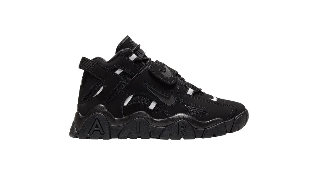 Nike Barrage “mid” Black