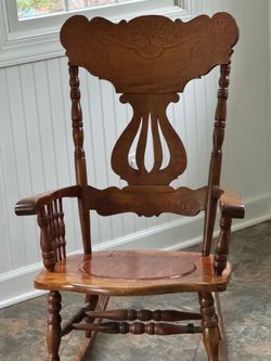 Vintage Rocking Chair (Restored)