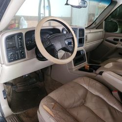 2002 Chevrolet Suburban