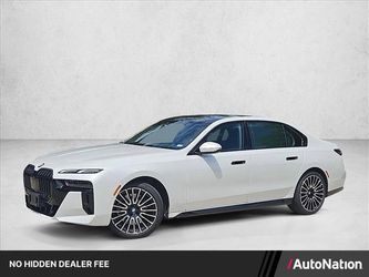 2025 BMW 740i