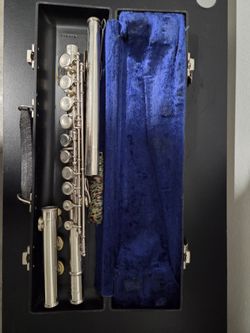 Silver Flute with Hard Case