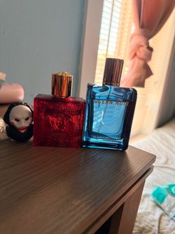 Perfume Ocean noir Versace