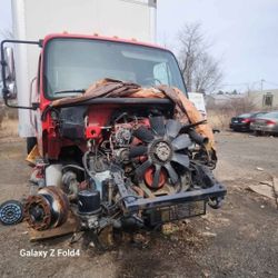 2012 Freightliner M2 106 26ft 