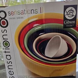 Sensations 8 Piece Bowl Set By Gibson Brand New 