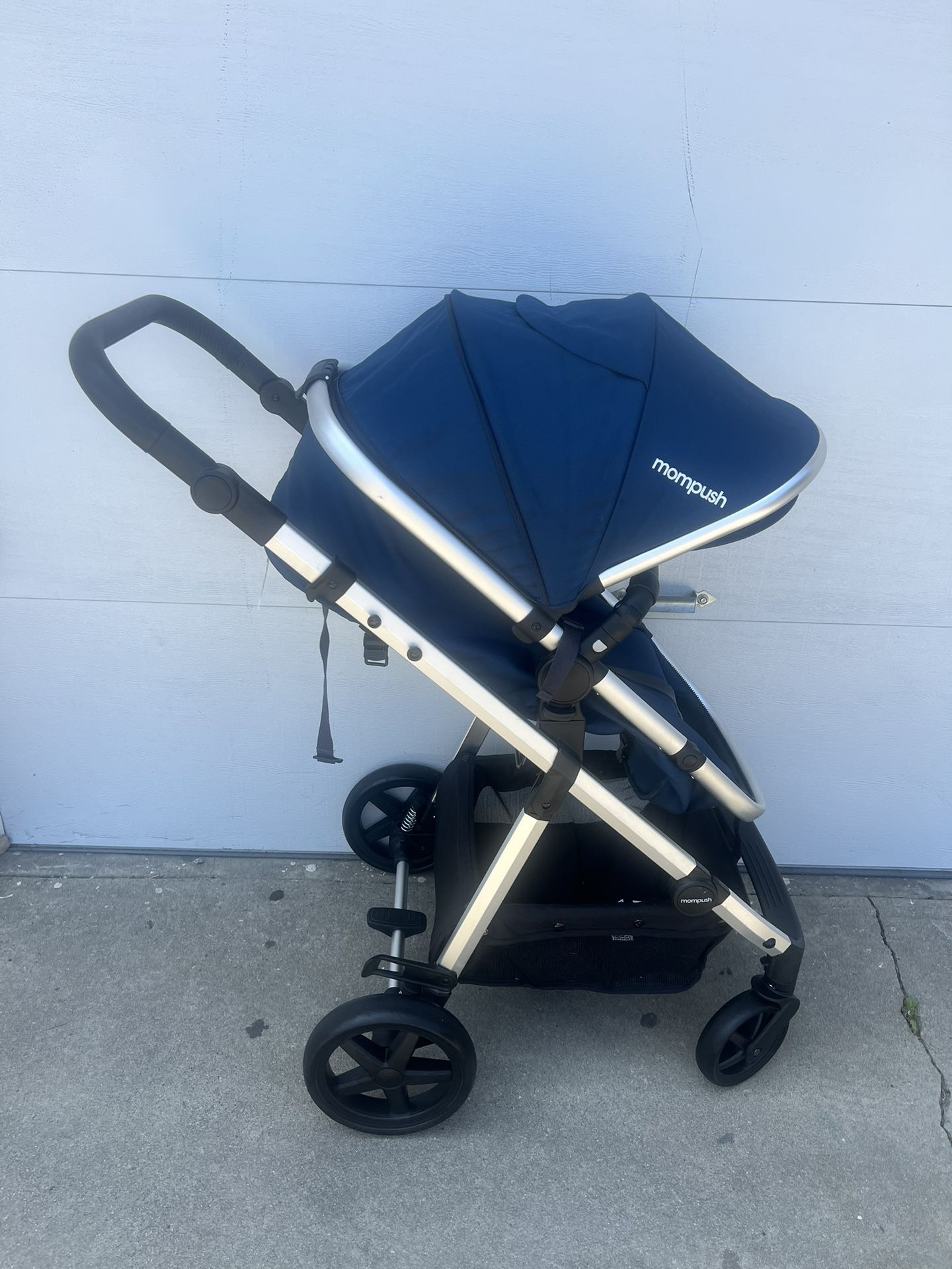 MOMPUSH BABY STROLLER