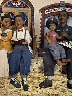 Daddy Long Legs Collection Statues