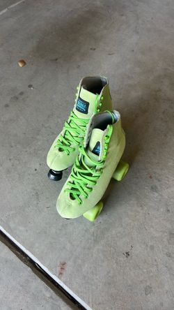 Roller skates size 5 men/7 women
