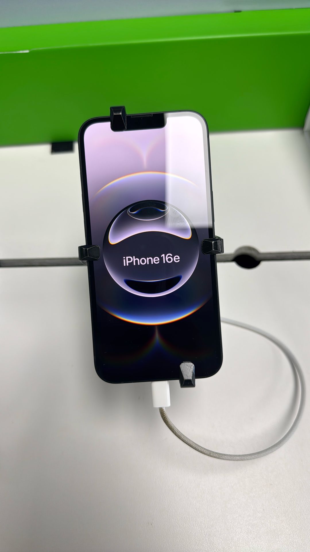 Iphone 16 E
