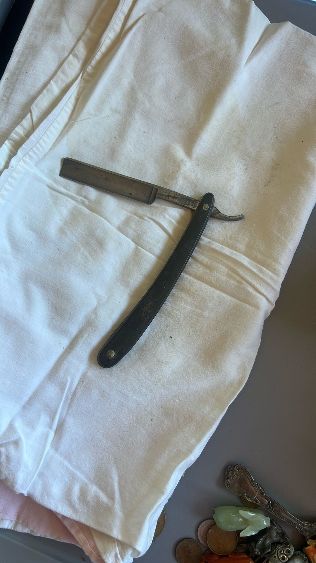 1940’s Genco Straight Razor