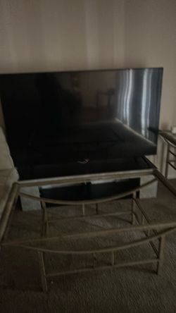 "76" inc skyworth  tv