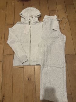 Lululemon Scuba Set
