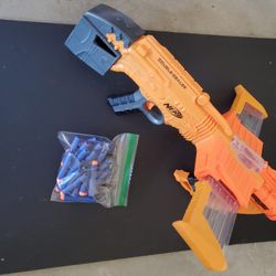 Nerf Doomlands Double Dealer Mooded Blaster