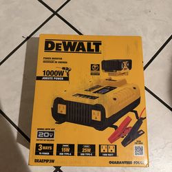 DEWALT 3-Way 1000-Watt Power Inverter Compatible with 20-Volt XR 5 AH Lithium-Ion Battery (Not Included)