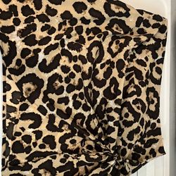 Women Cheetah Leopard Skirt Size Large