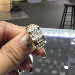 10k  Gold Diamond Ring Mens ..we Have On Special Sale Sale … With 0.21 Ct Diamond ..💎💎💎