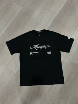 Moncler Tee size Small