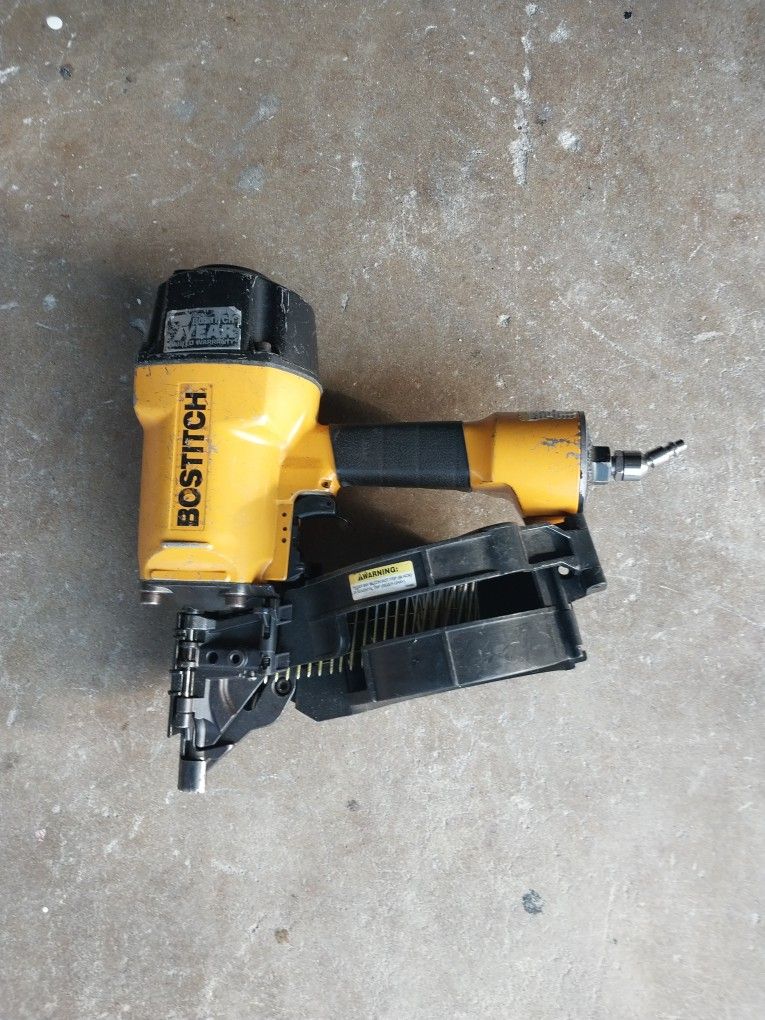 Bostitch Gun for Siding ( Condition Good )