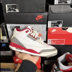 Jordan Cardinal 3s size 8 USED 