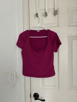 Live in the moment size large women’s shirt
