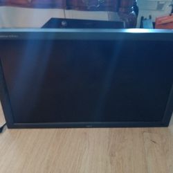 40" NEC Multisync LCD 4010 Monitor 