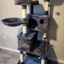 Multi-level Cat Tree