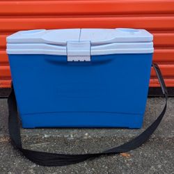 Rubbermaid 20qt Slim Ice Chest Water Cooler with Shoulder Straps