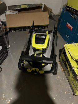 21 In Ryobi AwD Self Propelled Lawnmower