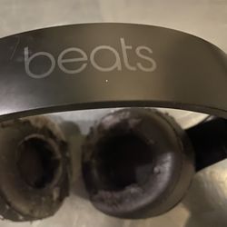 BEATS STUDIO HEADPHONES 