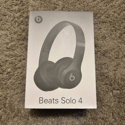 Beats solo 4