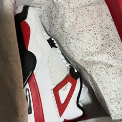 Red Cement 4s Size 11